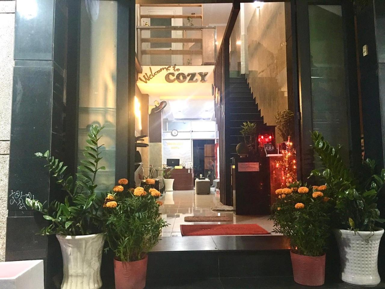 Saigon Cozy Hotel "241 Pham Ngu Lao Street" ホーチミン市 エクステリア 写真